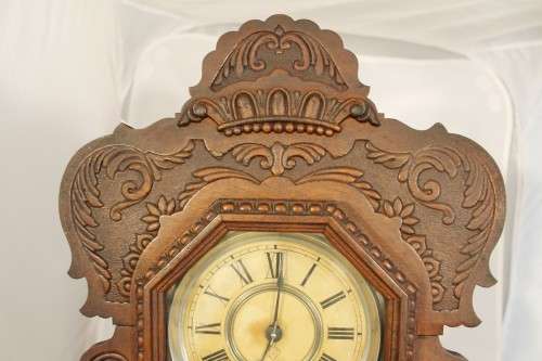 Antique Ansonia Mantel clock - "Gingerbread clock" - Working with key - A stunning example! Bid now!
