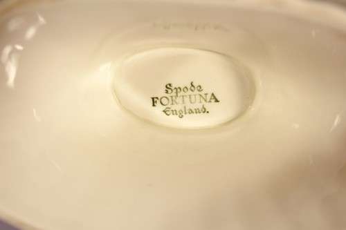 Spode - Fortuna center piece vase - sage green