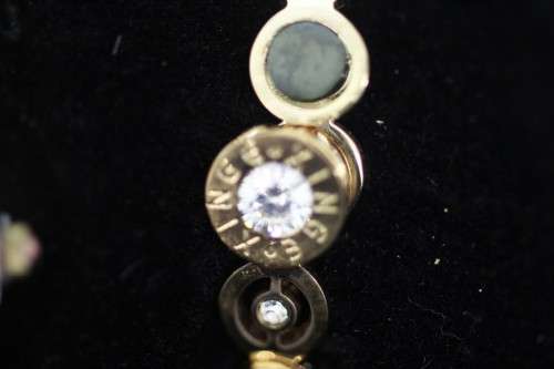 Linge - Watch and bangle set. A stunning set! Bid now!!