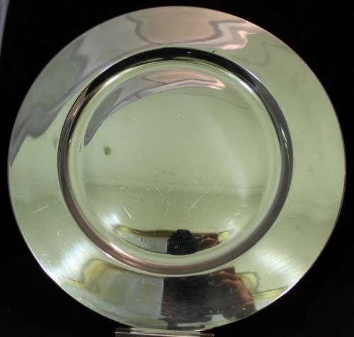 Stainless steel underplate