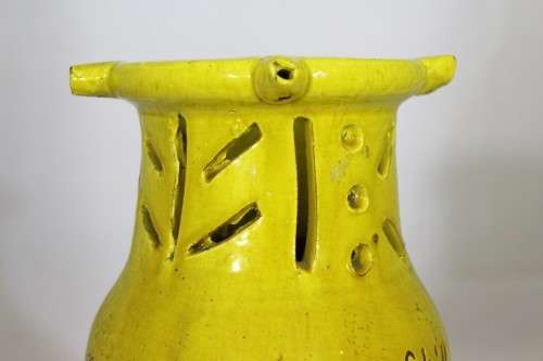 Welsh drinking riddle jug - Ed Jones clan pub