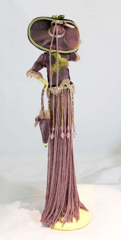Dressing table ornament