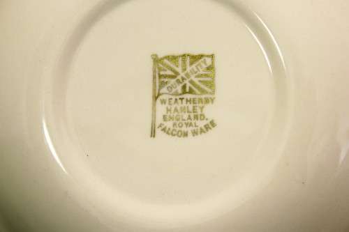 Weatherby Hamley - Royal Falcon Ware - Officer of the 15th - Trinket dish - Beautiful!