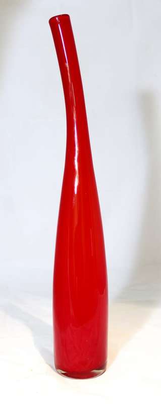 Art glass - Red Vase - Stunning! - Bid Now!!!