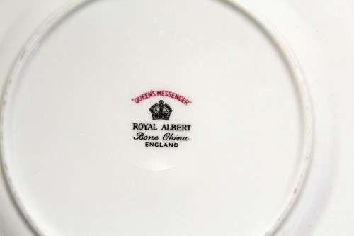 Royal Albert - Queen`s messenger - side plate