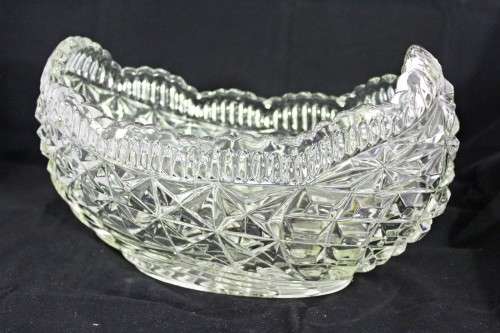 Cut and molded glass shaped bowl