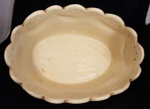 Beautiful planter! A beauty! - Bid Now!!!