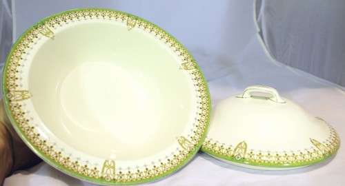 Royal Doulton - Tivoli  D6210 tureen