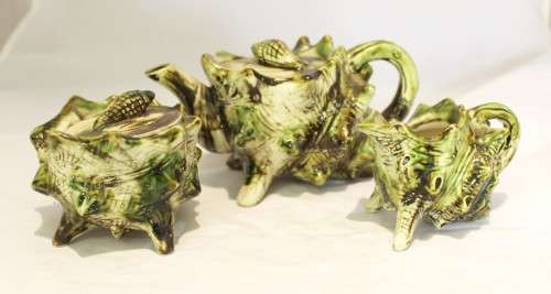 Sea shell tea service