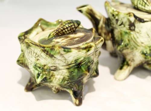 Sea shell tea service