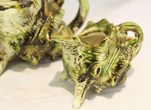 Sea shell tea service