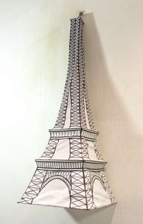 Fabric Eiffel tower - A fun piece - 80cm high - Low price, bid now!!