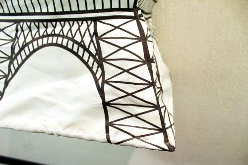 Fabric Eiffel tower - A fun piece - 80cm high - Low price, bid now!!