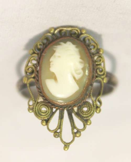 Cameo ring - Genuine piece