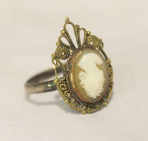 Cameo ring - Genuine piece
