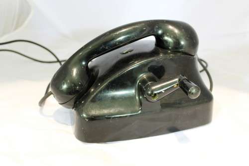 Siemens - Hand crank telephone