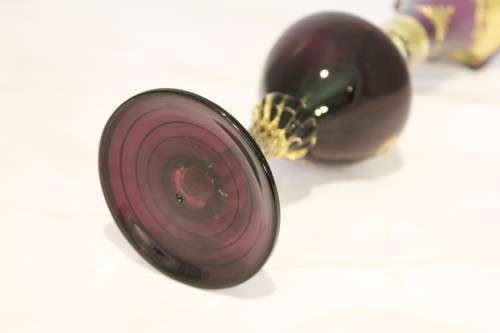 Venetian style vase - Purple vase with ornate shape top - A beauty!! - Low price!! - Bid Now!!!