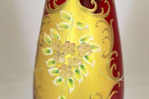 Venetian style decanter jug!! - Very tall in red - Magnificent! - Low price!! - Bid Now!!!