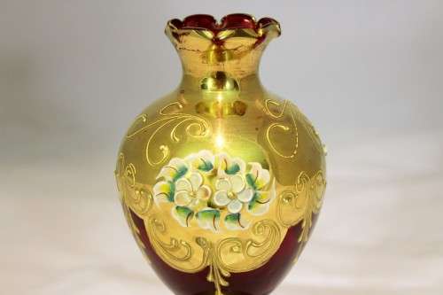 Venetian vase - Bulbous red vase - A beauty!! - Low price!! - Bid Now!!!