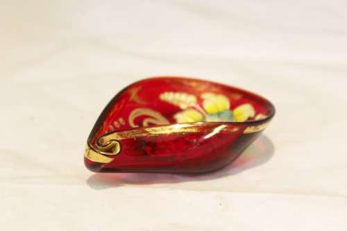 Venetian style dish - Red pin dish - A beauty!! - Low price!! - Bid Now!!!