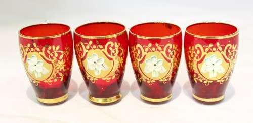 Venetian style - Red shooter glasses - A beautiful 4 piece set! - Low price!! - Bid Now!