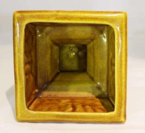 Pedestal flower pot - Brown