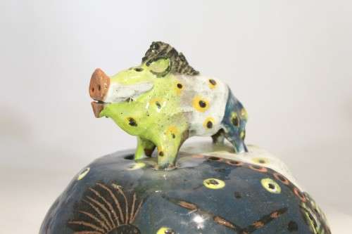 Luyanda Mayekiso - Ceramic ornament - Warthog - Beautiful!! - Low price!! - Bid Now!