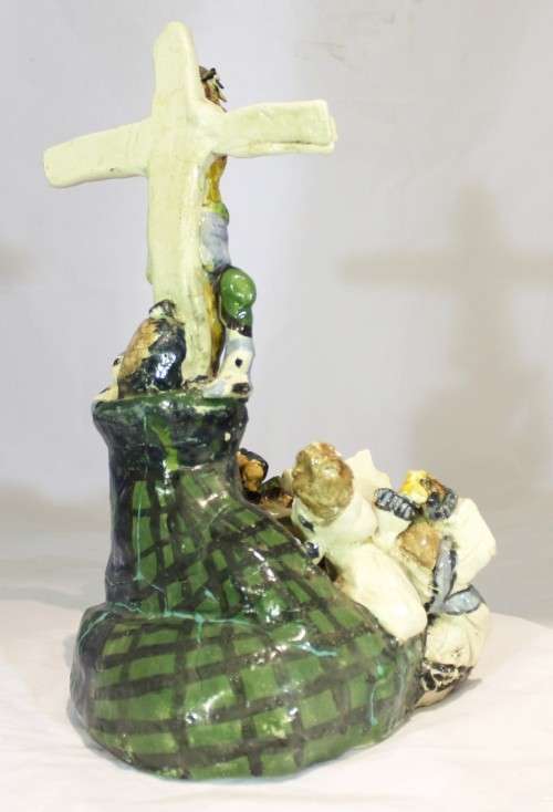 Luyanda Mayekiso - Ceramic sculpture - Crucifixion - Beautiful!! - Low price!! - Bid Now!