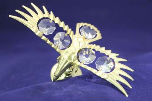 Eagle on stand with crystal look embellishments - A beautiful treasure!! Low price! Bid now!!