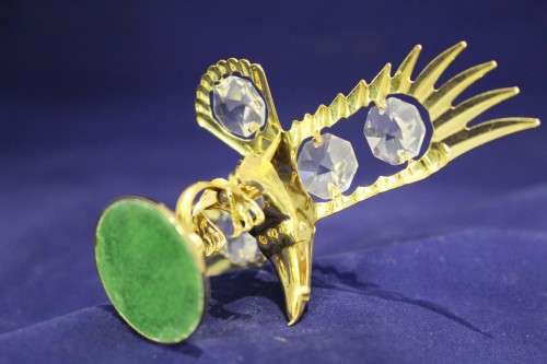 Eagle on stand with crystal look embellishments - A beautiful treasure!! Low price! Bid now!!