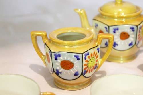 Oriental tea set - Beautiful! - Bid Now!!!