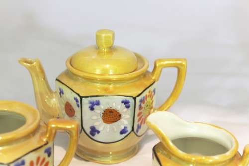 Oriental tea set - Beautiful! - Bid Now!!!