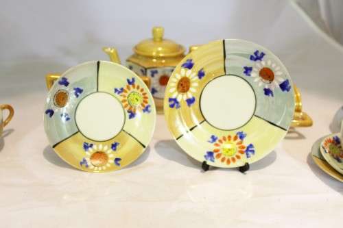 Oriental tea set - Beautiful! - Bid Now!!!
