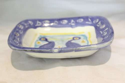 sweets/fruit bowl with bird motif