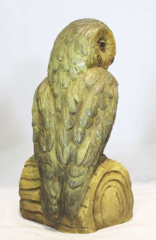Como - Owl on a log - Molded figurine - Beautiful! -