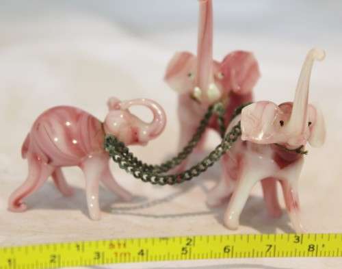 Glass ornament - trio elephants on a chain