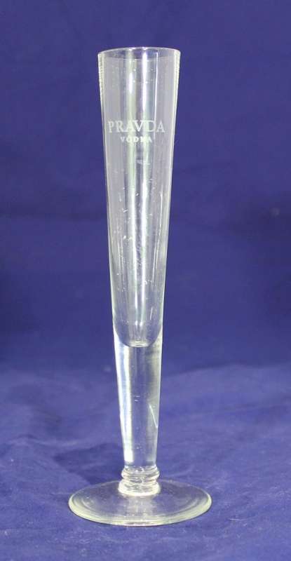 Pravda - Vodka glass - Beautiful!