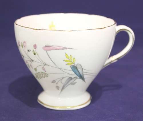 Foley Bone China - Trio - Beautiful!