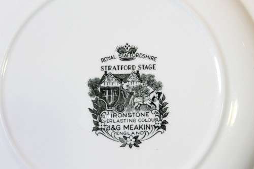 Royal Staffordshire - Ironstone by J&G Meakin - Stratford Stage - Dinner plate - Stunning - Bid Now!