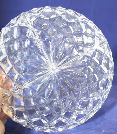 Pressed glass - Three compartment snack tray