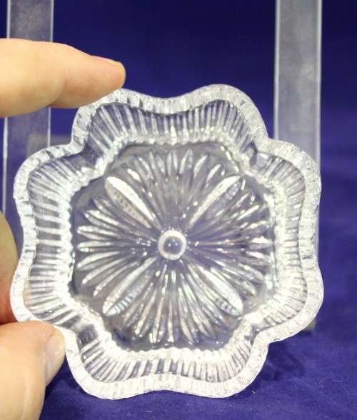Glass trinket bowl