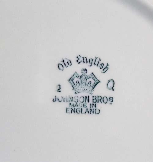 Johnson Bros. - Old English - Platter - Beautiful!! - Low price! - Bid now!!