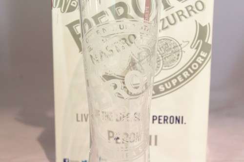 Peroni - 4 Glass set - A beauty! - Act fast! - Bid Now!!!