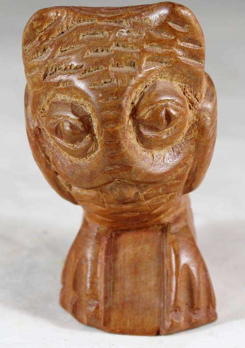 Molded brown owl