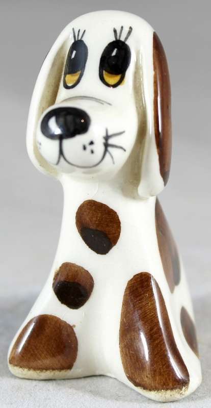 Philip Laureston - seated basset hound