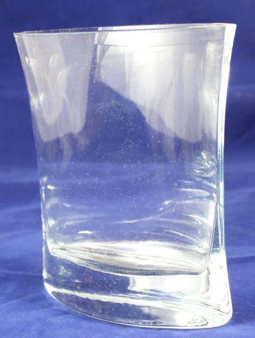Art glass vase