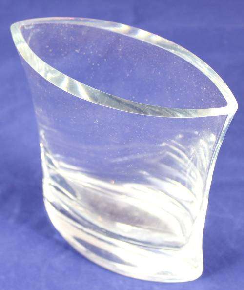 Art glass vase