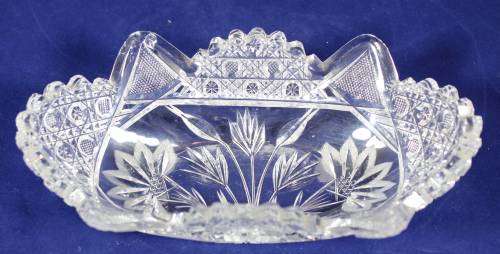 Cut Crystal Glass - Large Trinket Bowl - Absolutely Stunning!! - Bid Now!