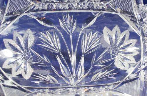 Cut Crystal Glass - Large Trinket Bowl - Absolutely Stunning!! - Bid Now!
