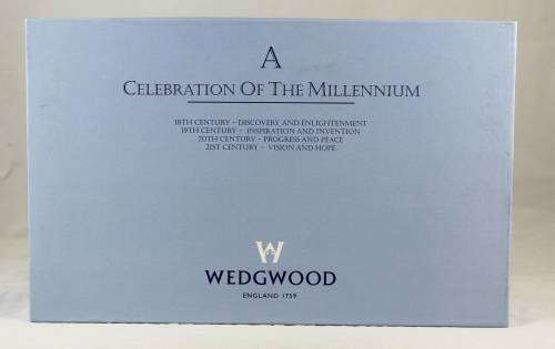Wedgwood - A Celebration of the Millennium - Pair of Duos - Green - Bid Now!